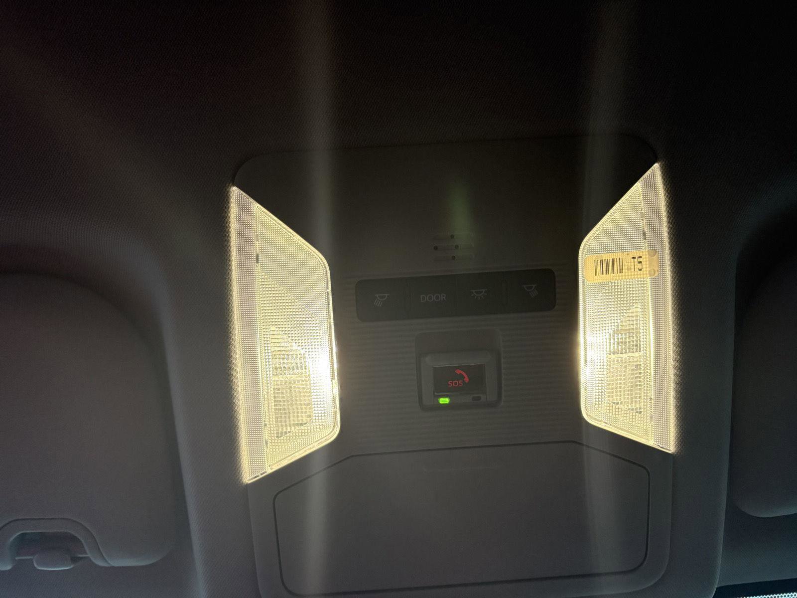 Used 2025 Toyota RAV4 LE image 19