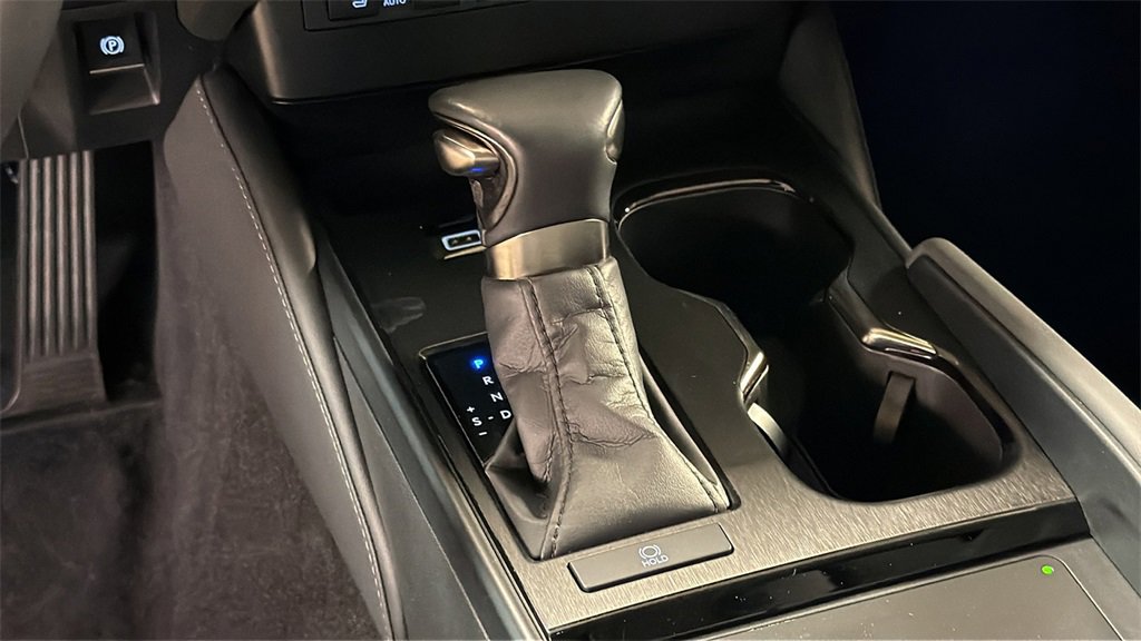 Certified 2024 Lexus ES 350 w/ Premium Package image 22