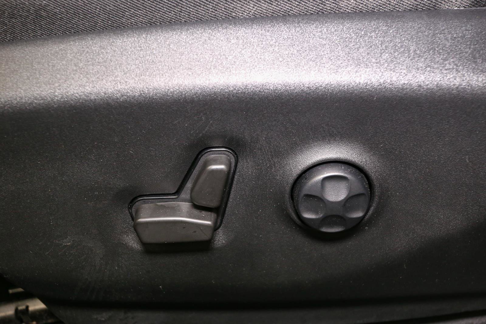 Used 2022 Chrysler Pacifica Touring-L w/ S Appearance Package image 41