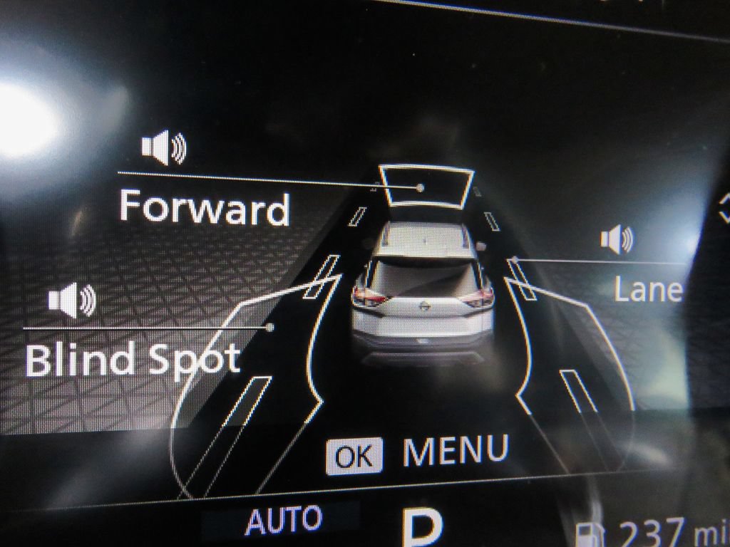 Used 2021 Nissan Rogue SL w/ Premium Package AWD/4WD image 13