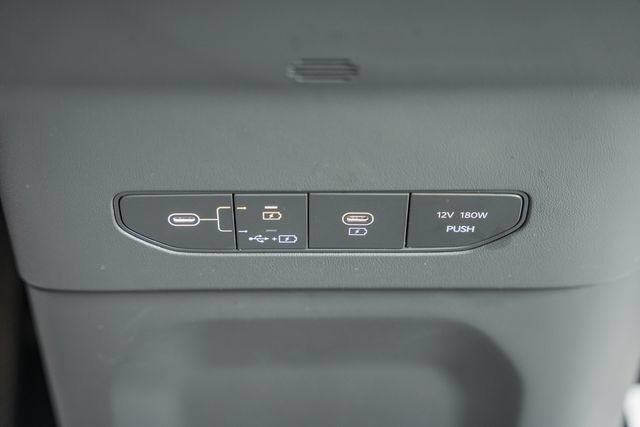 Used 2026 Kia EV9 Light RWD image 32