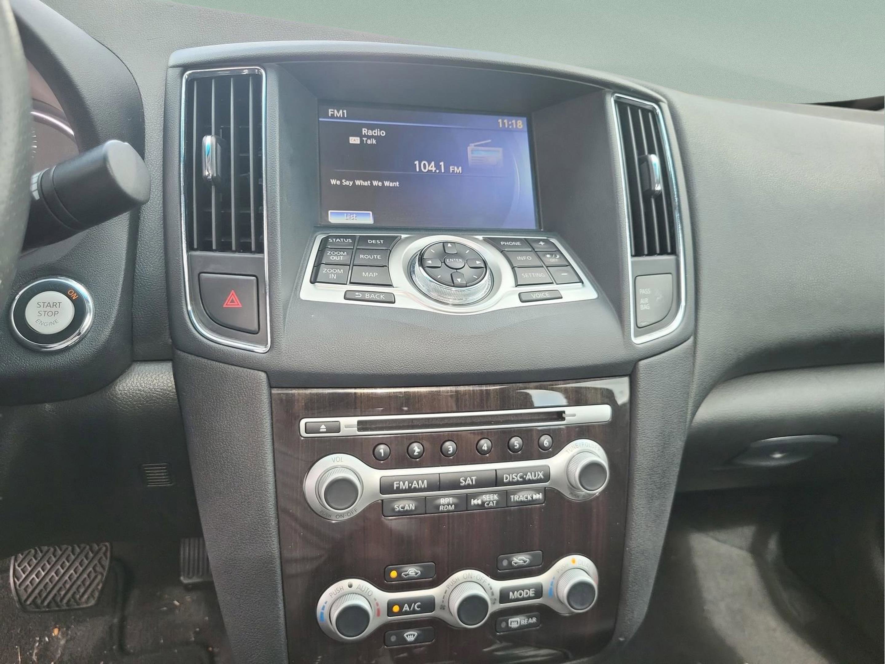 Used 2012 Nissan Maxima 3.5 SV w/ Premium Pkg image 12