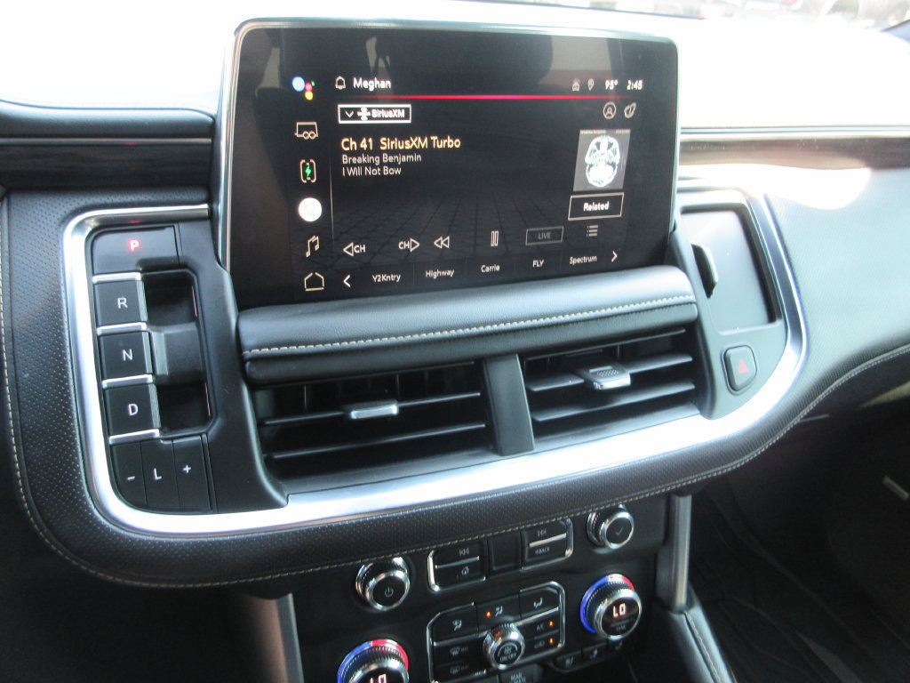 Certified 2022 GMC Yukon XL SLT w/ SLT Premium Package AWD/4WD image 35