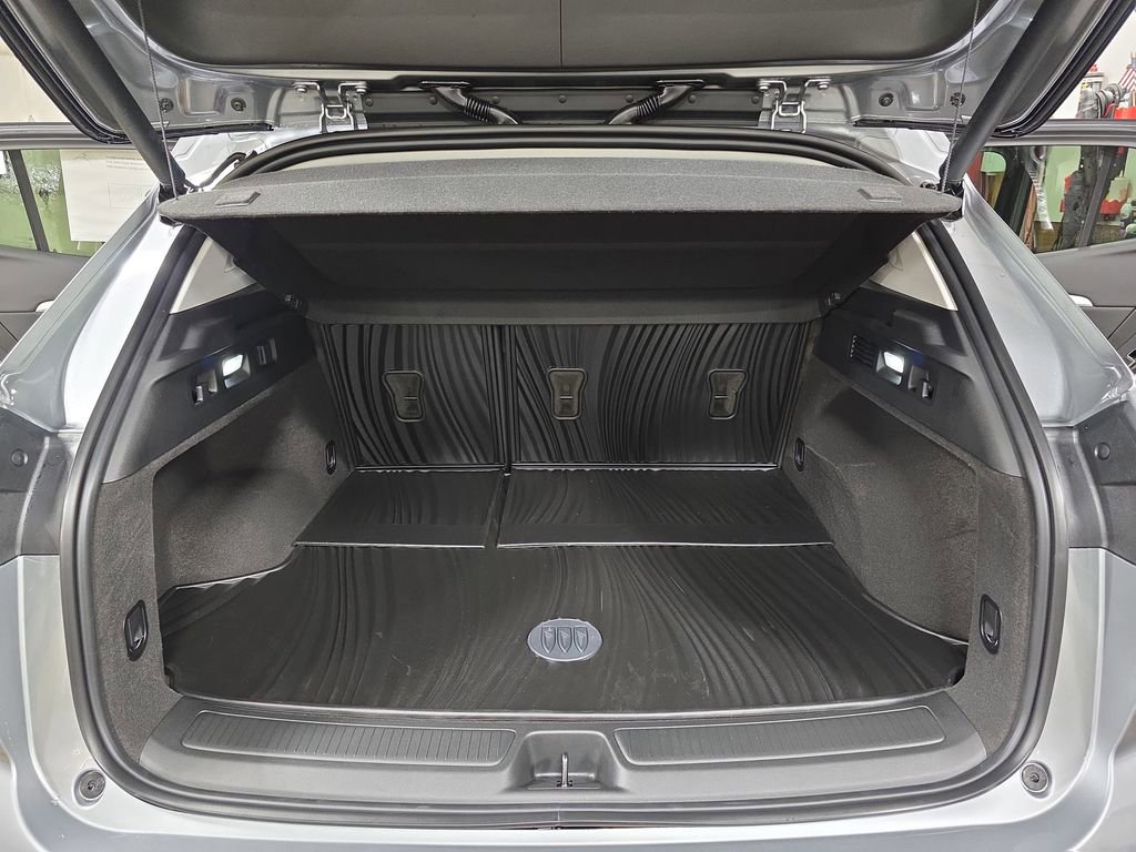 New 2026 Buick Envision Avenir AWD/4WD image 12