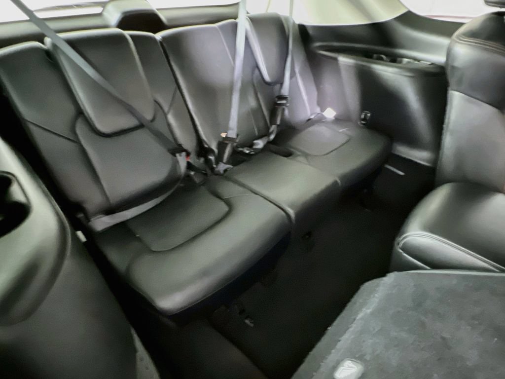 Used 2017 Nissan Armada Platinum w/ Captain Seat Package AWD/4WD image 33