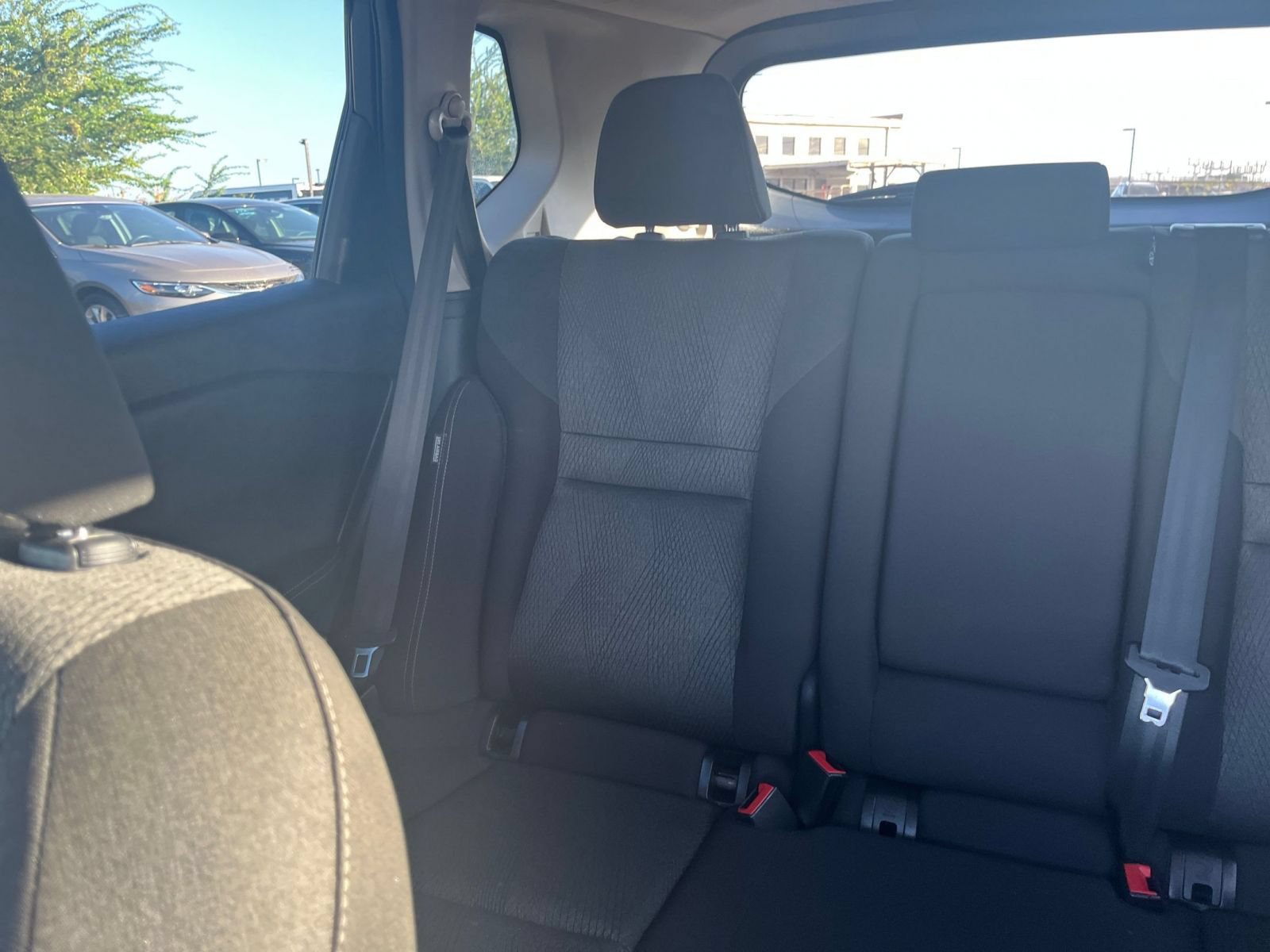 Used 2025 Nissan Rogue SV AWD/4WD image 34
