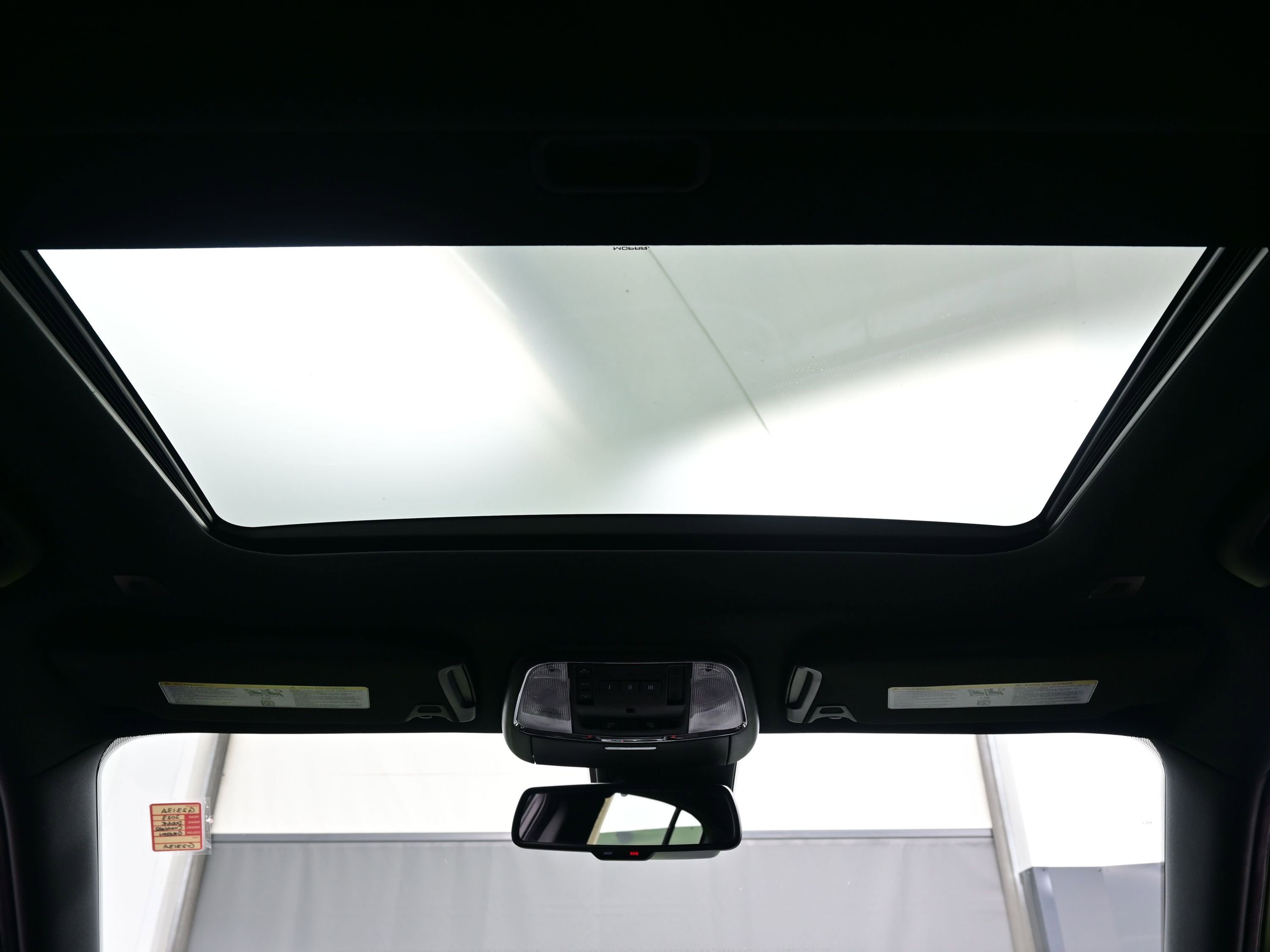 Used 2023 Dodge Charger Scat Pack w/ Daytona Edition Group image 18