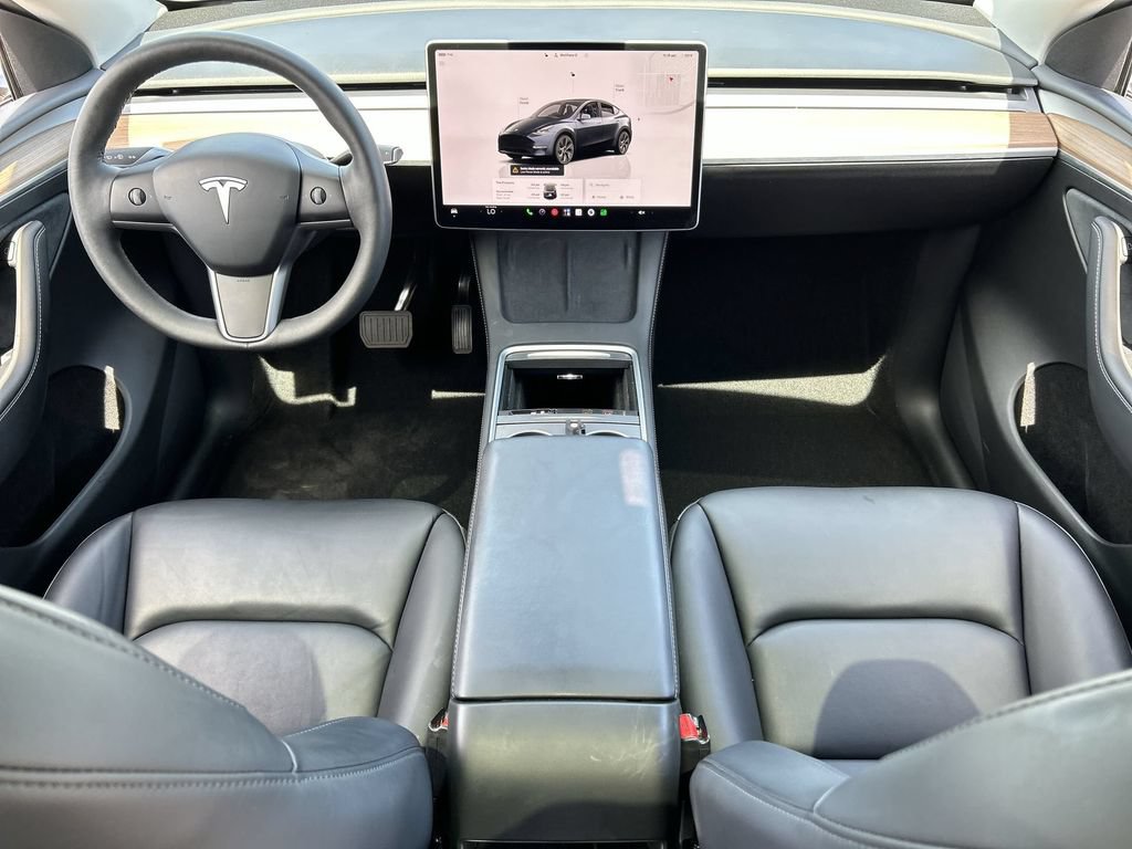 Used 2025 Tesla Model Y Long Range AWD/4WD image 20