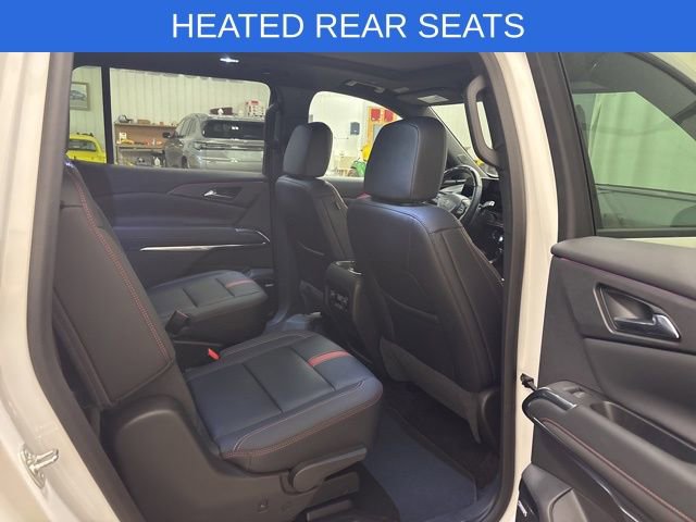 Used 2025 Chevrolet Traverse RS AWD/4WD image 19