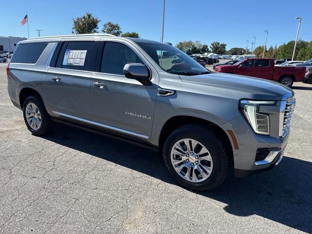 New 2026 GMC Yukon XL Denali w/ Sun & Power Step Package image 7