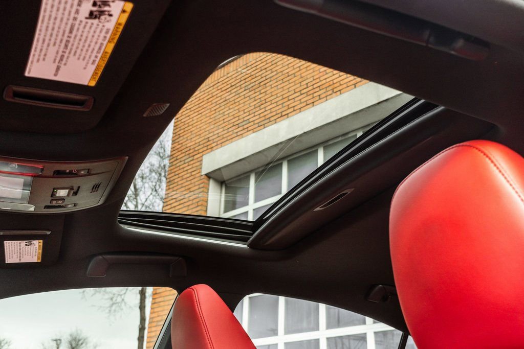 Used 2022 Lexus IS 350 F Sport image 11