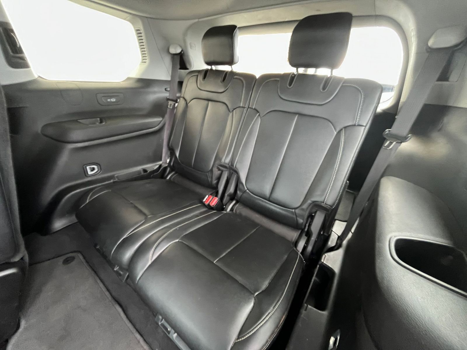 Used 2023 Jeep Grand Cherokee L Limited image 22