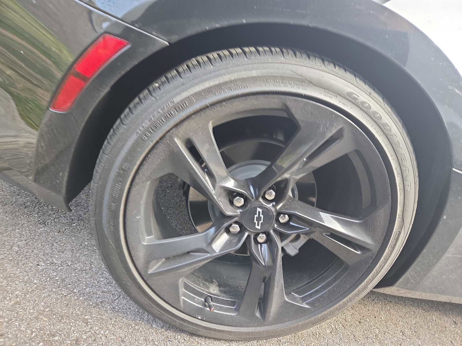 Used 2023 Chevrolet Camaro LT w/ RS Package image 3