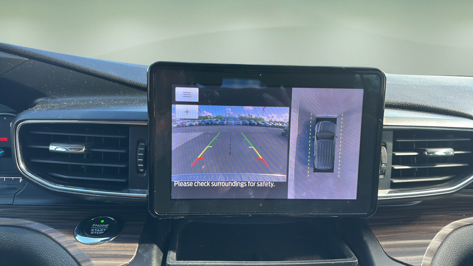 Used 2020 Ford Explorer Limited RWD image 22