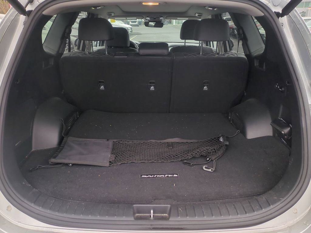 Certified 2021 Hyundai Santa Fe SEL Premium w/ Cargo Package AWD/4WD image 26