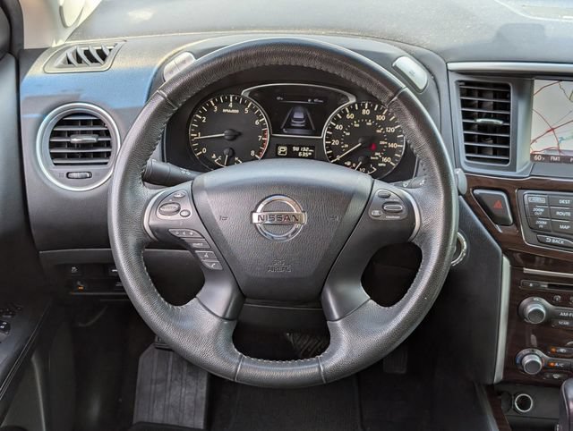 Used 2015 Nissan Pathfinder SL w/ SL Tech Package FWD image 12