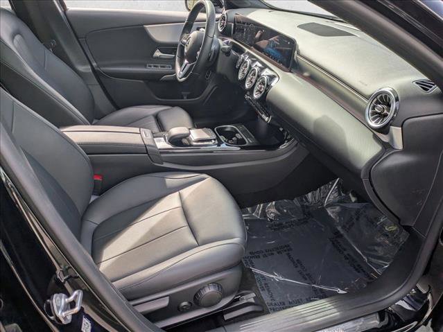 Used 2022 Mercedes-Benz A 220 image 21