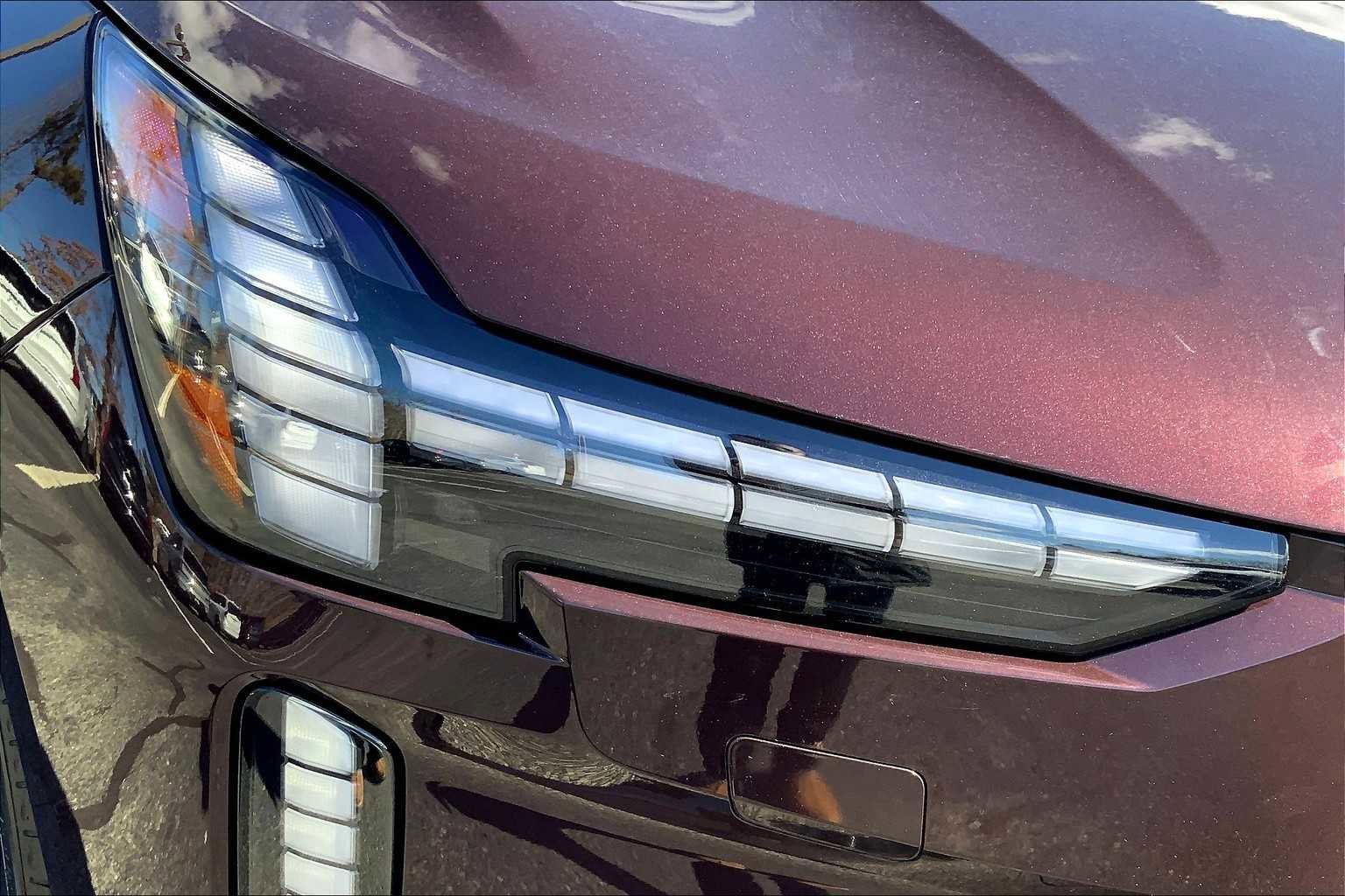 New 2025 Volvo EX90 Ultra image 15