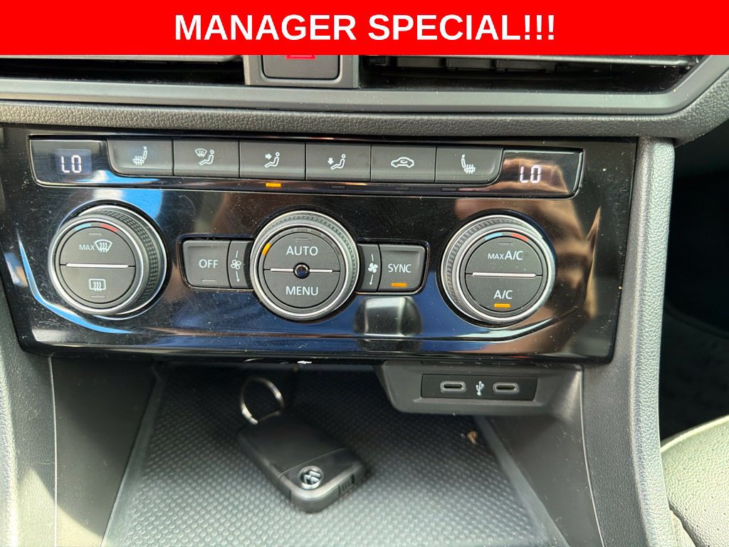 Used 2023 Volkswagen Jetta SE FWD image 25