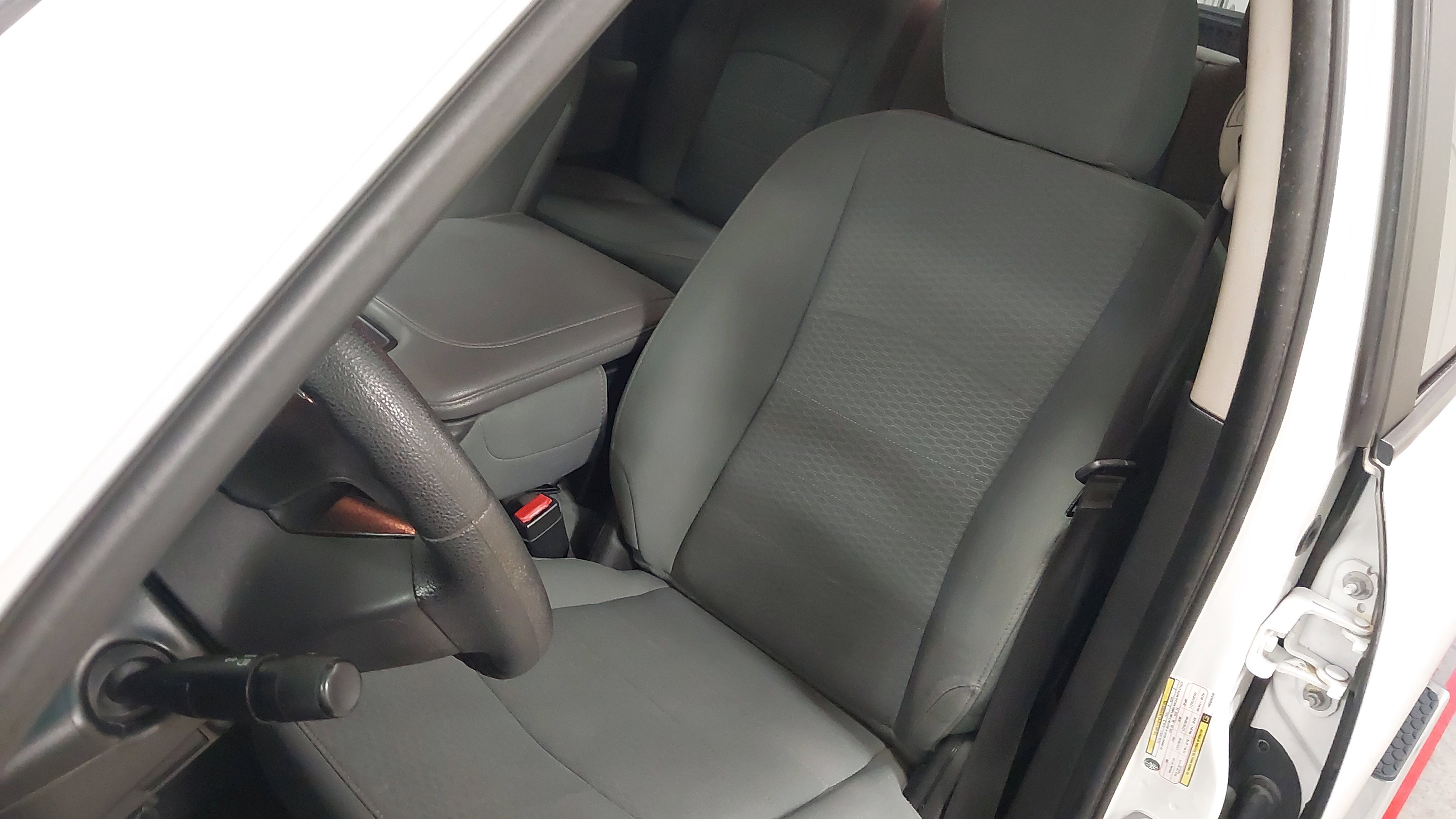 Used 2017 RAM 2500 SLT AWD/4WD image 23