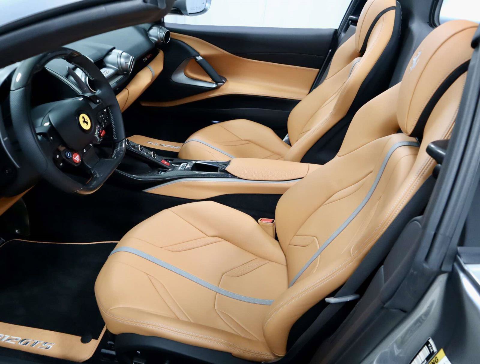 Certified 2021 Ferrari 812 GTS RWD image 17