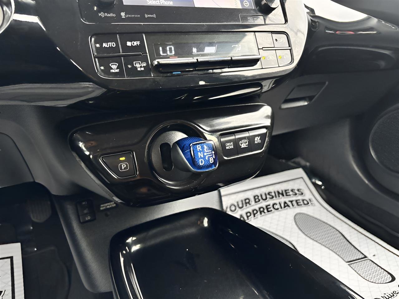 Used 2018 Toyota Prius Prime Plus image 19