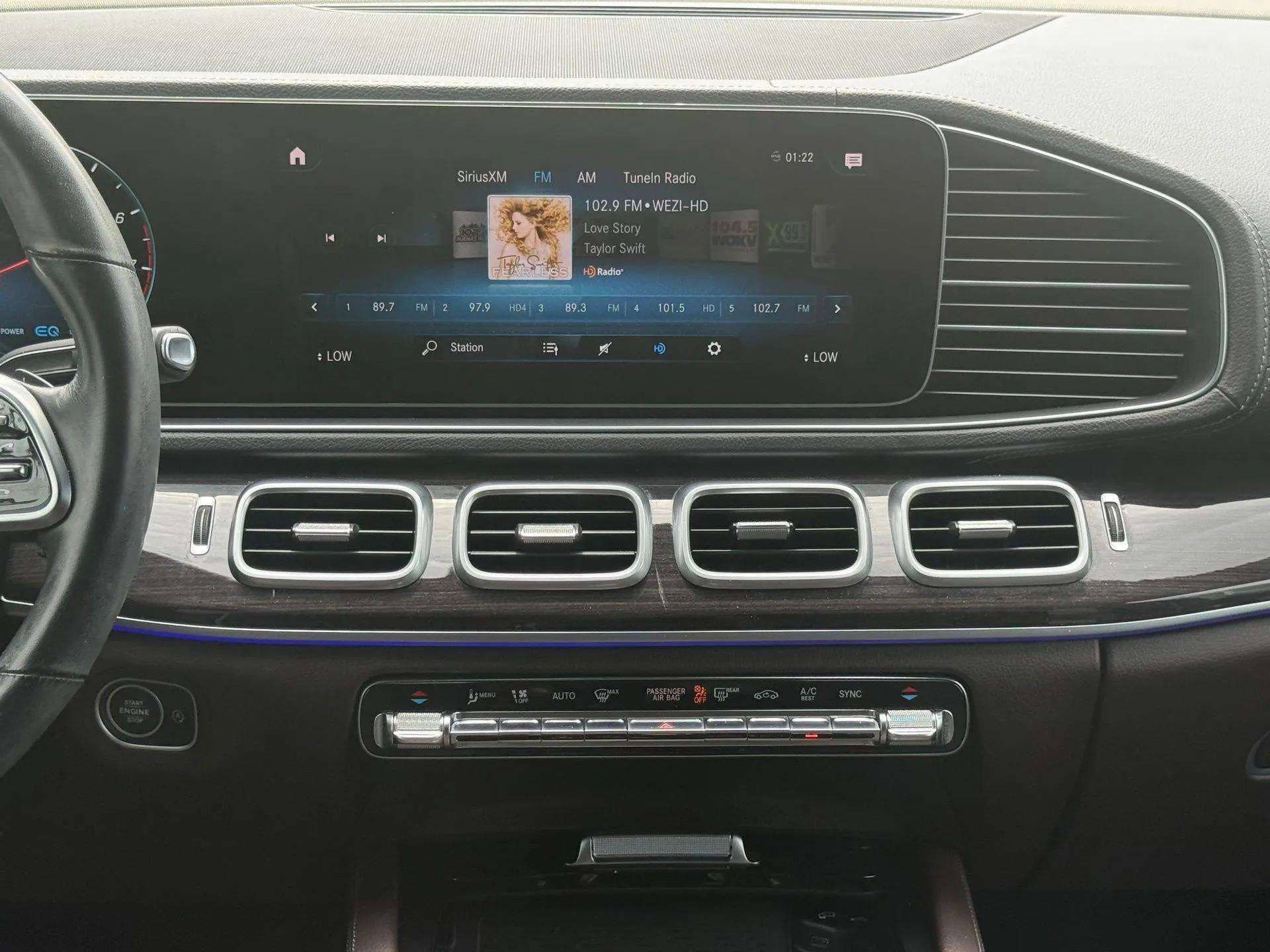 Used 2023 Mercedes-Benz GLS 450 4MATIC image 32