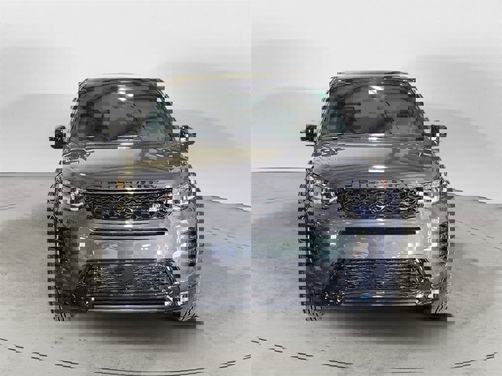 New 2024 Land Rover Discovery Sport Dynamic SE image 8