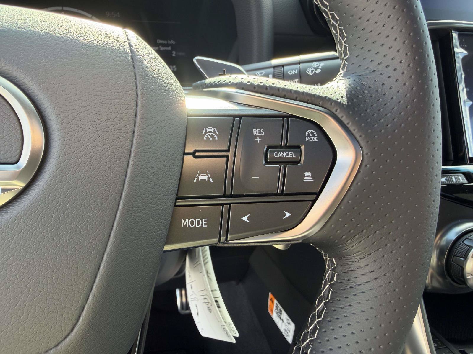 New 2026 Lexus LX 700h F Sport AWD/4WD image 17