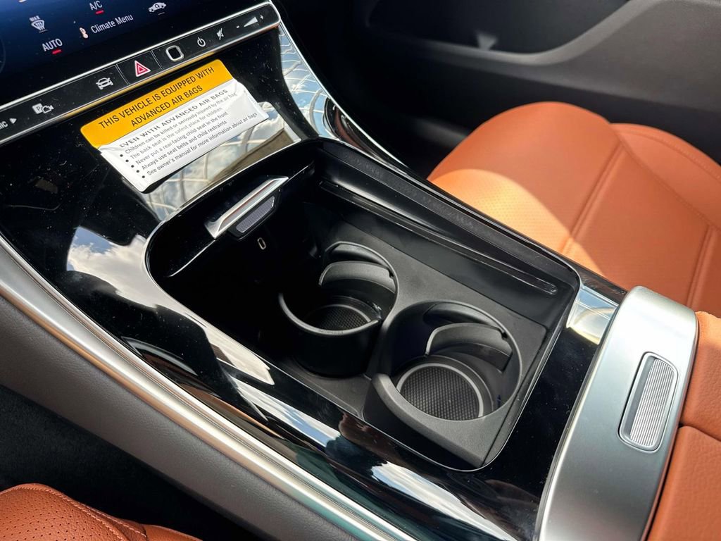 New 2026 Mercedes-Benz GLC 300 image 12