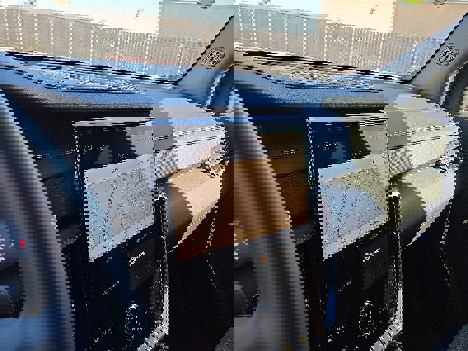 New 2026 GMC Acadia Elevation image 18