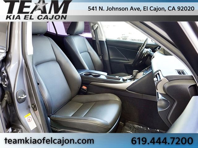 Used 2017 Lexus IS 200t image 13