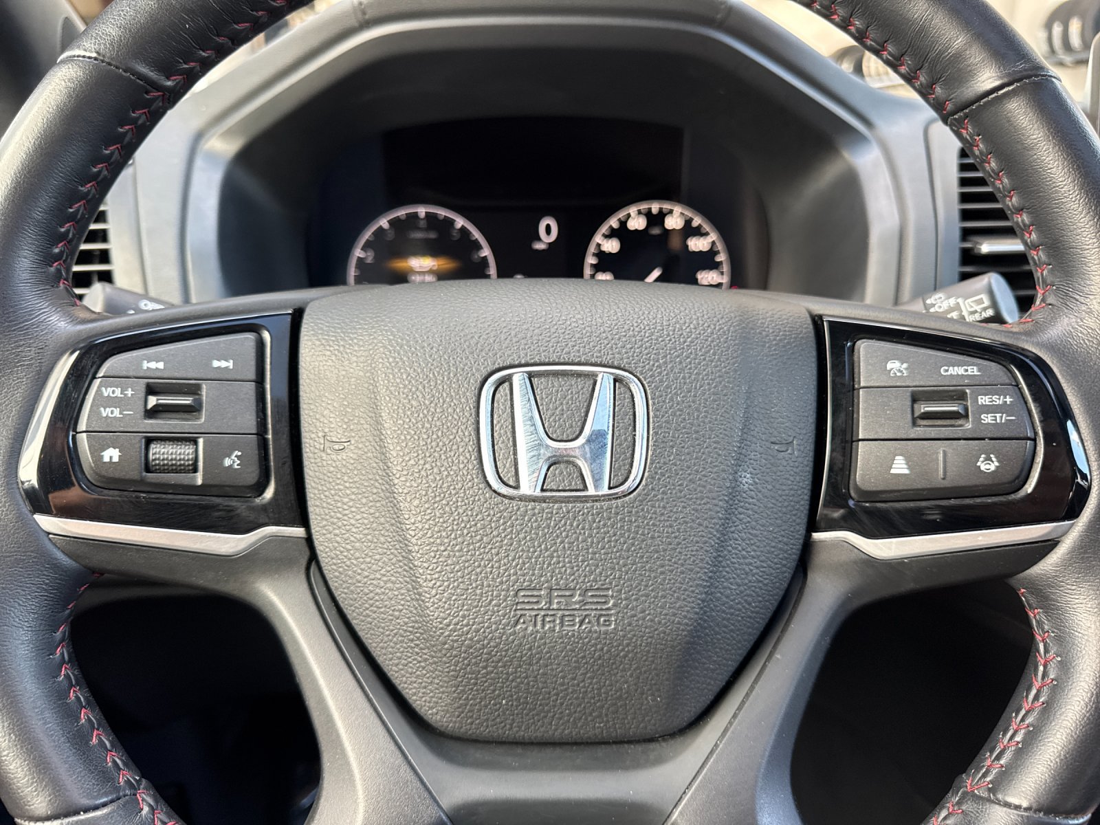 Used 2025 Honda Odyssey Sport-L image 28