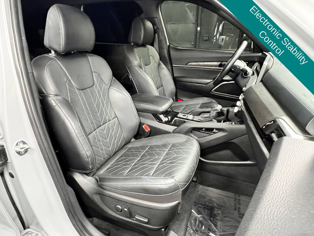 Used 2025 Kia Telluride EX X-Line AWD/4WD image 8
