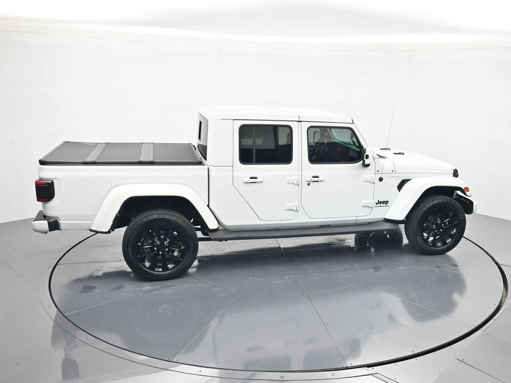 Used 2021 Jeep Gladiator Overland AWD/4WD image 32