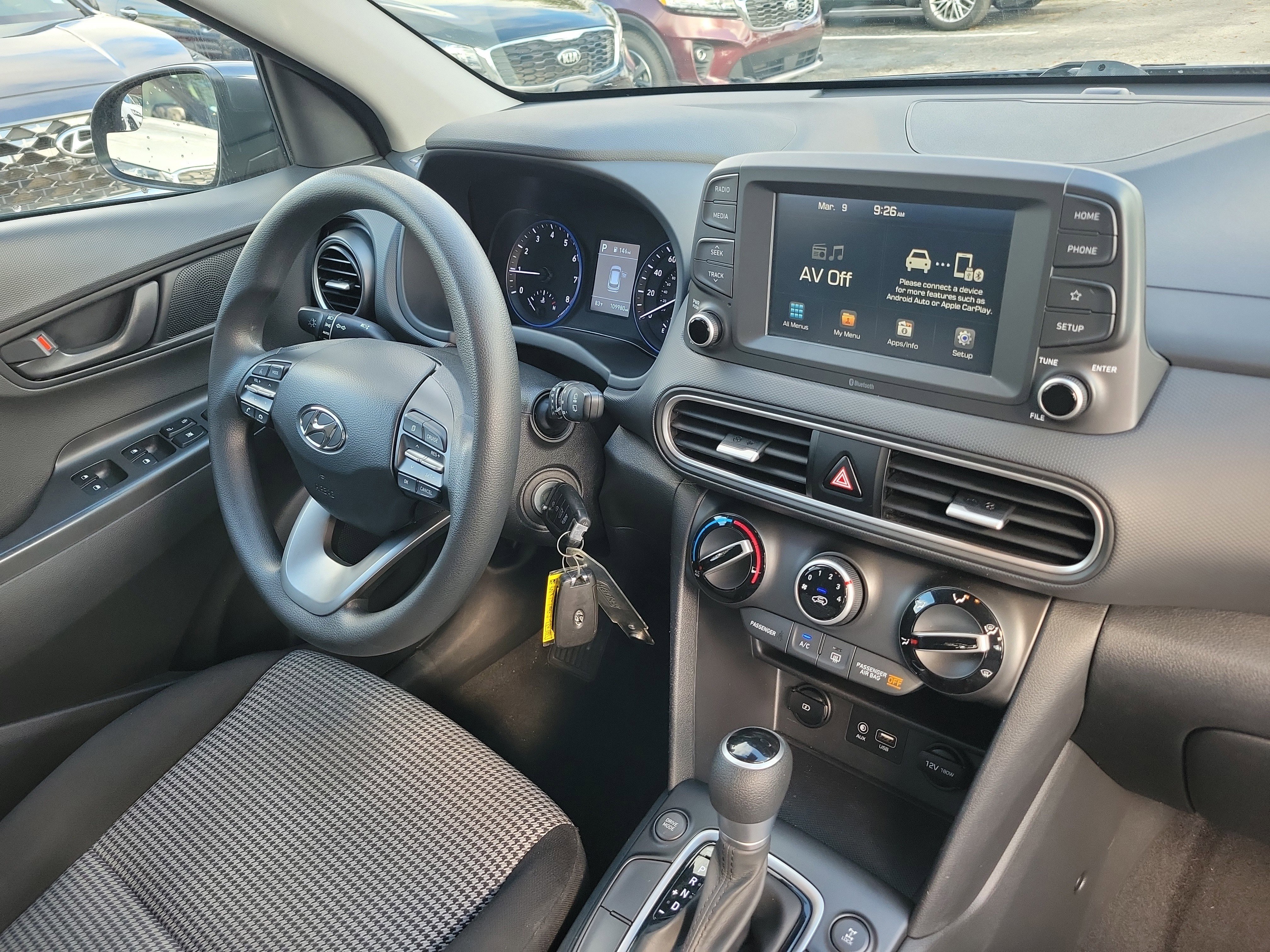 Used 2021 Hyundai Kona SE image 8