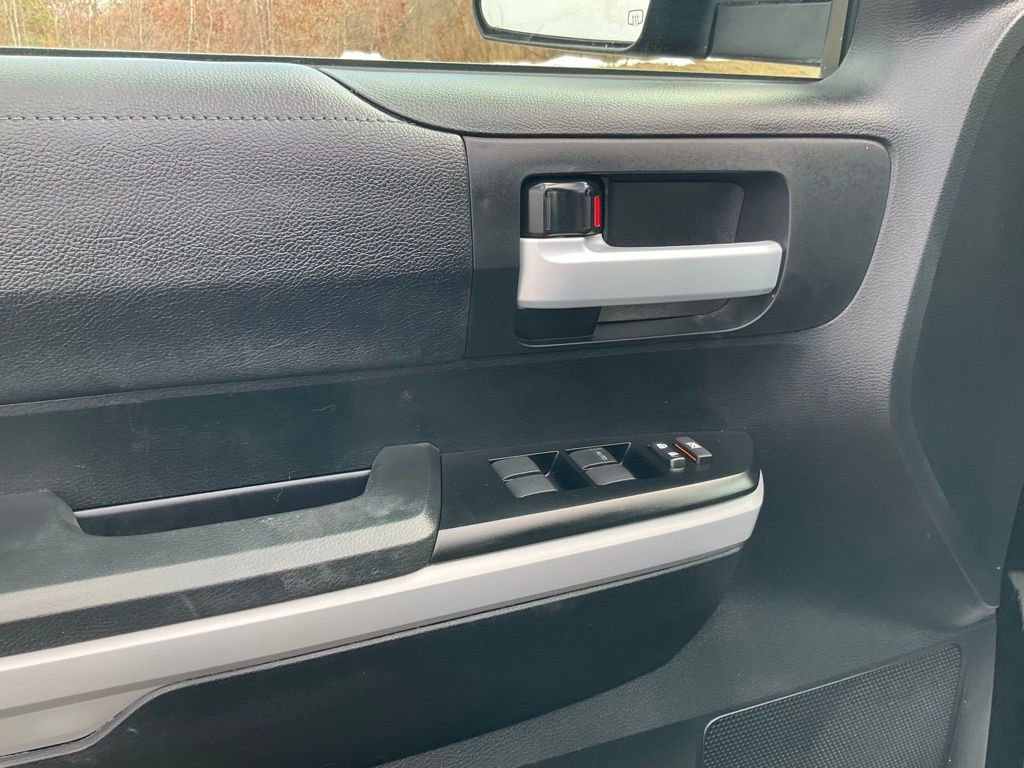 Used 2021 Toyota Tundra SR5 w/ TRD Off-Road Package image 23