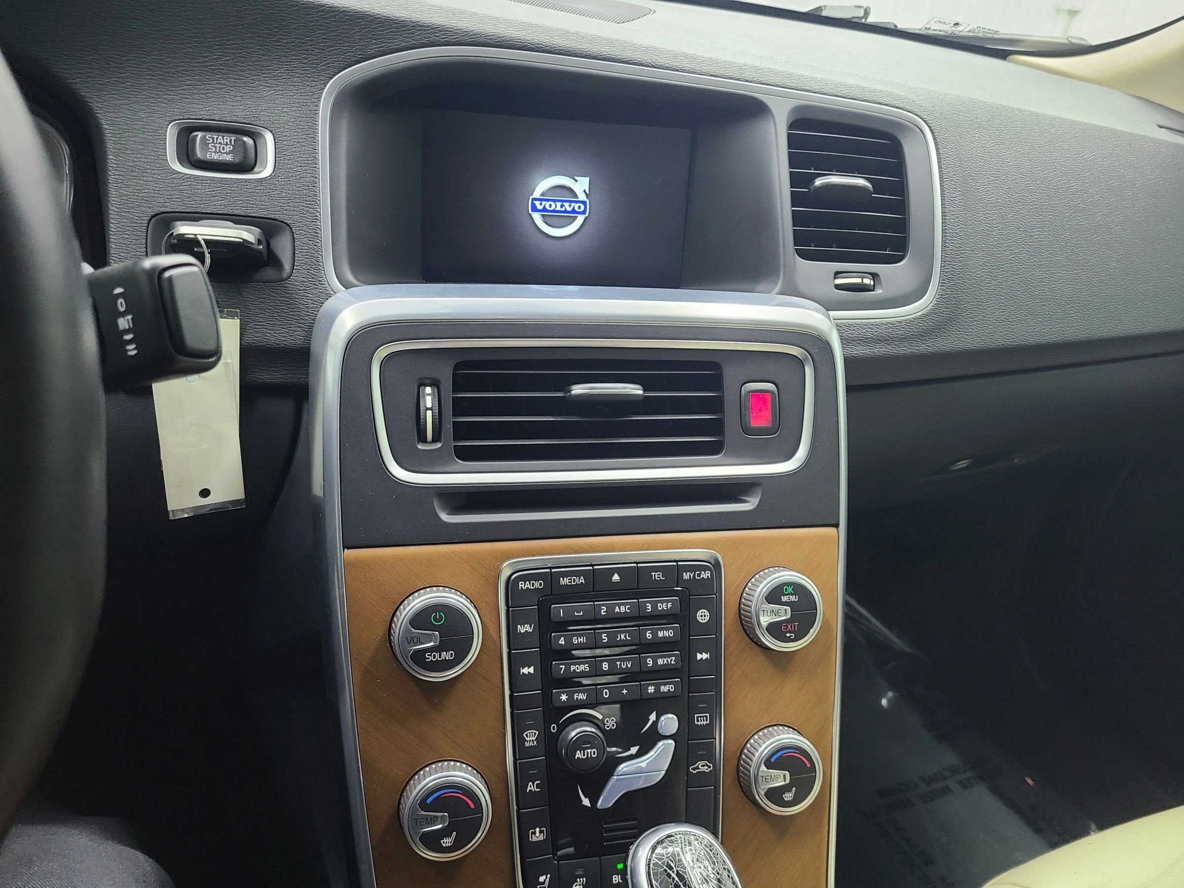 Used 2016 Volvo S60 T5 Premier image 21