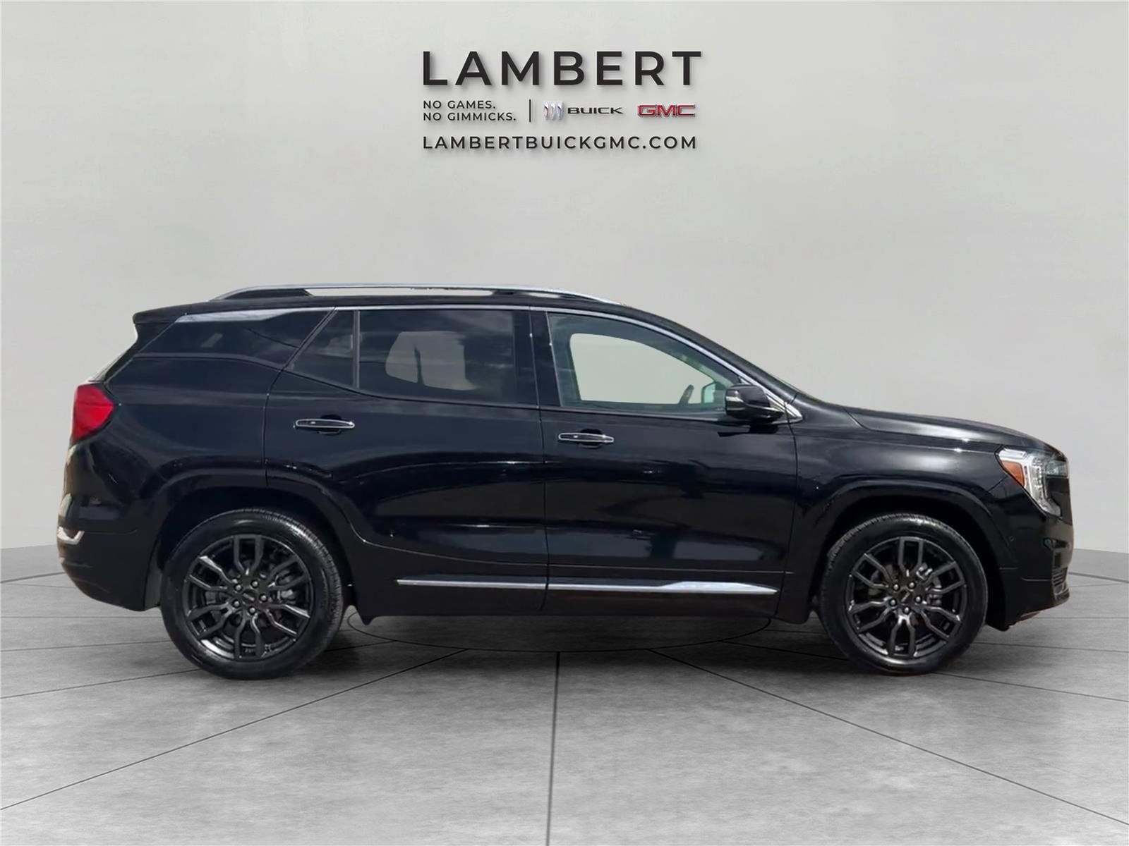 Used 2023 GMC Terrain Denali w/ Black Diamond Edition AWD/4WD image 7