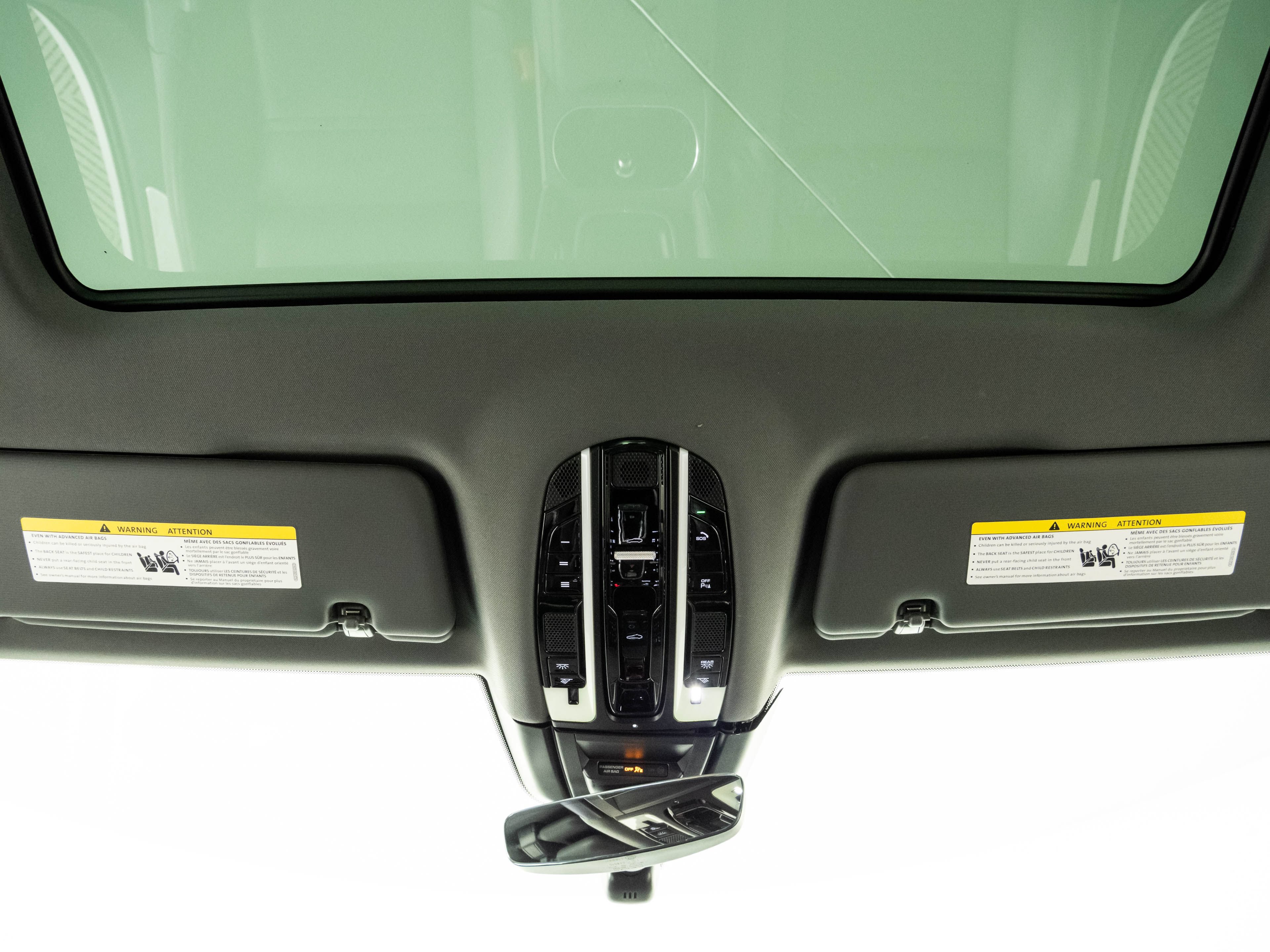 Certified 2023 Porsche Cayenne AWD/4WD image 19