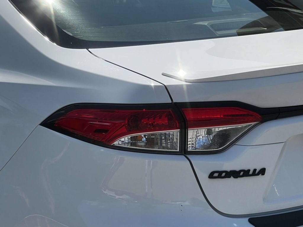 Used 2023 Toyota Corolla SE FWD image 10