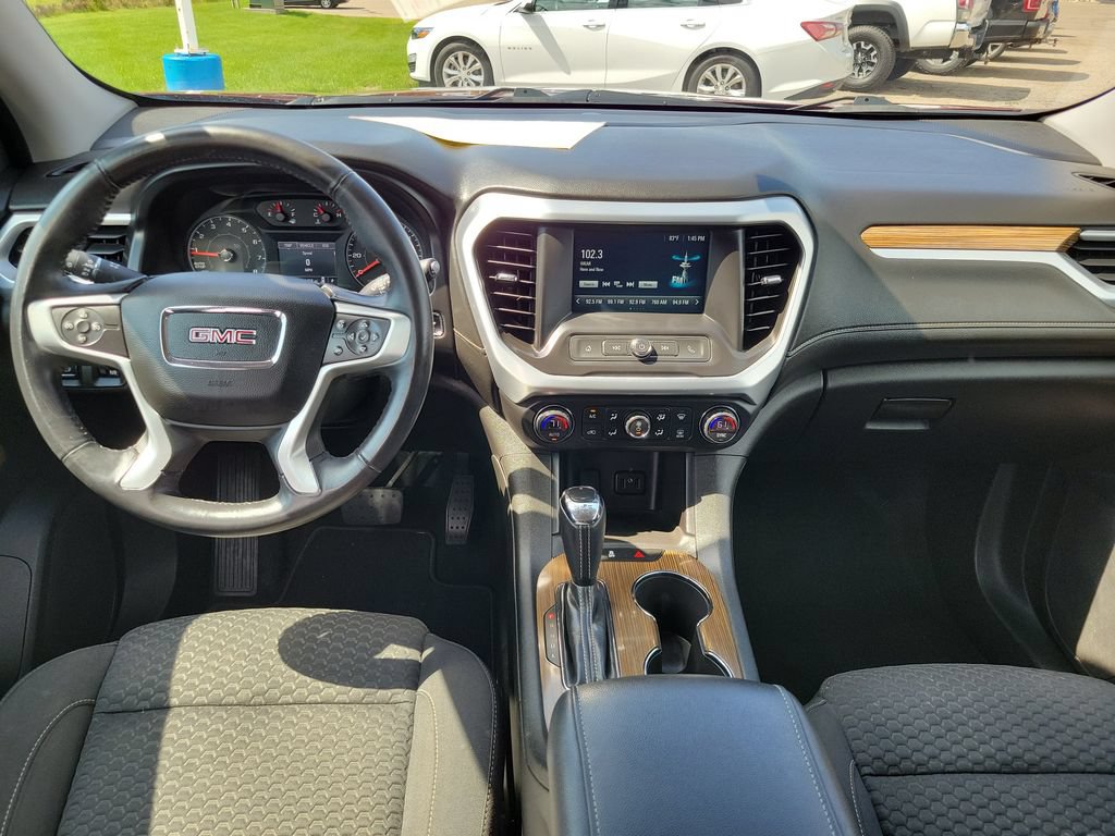 Used 2017 GMC Acadia SLE FWD image 29