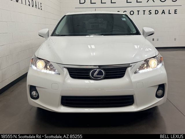 Used 2013 Lexus CT 200h w/ Premium Pkg w/Navigation FWD image 6