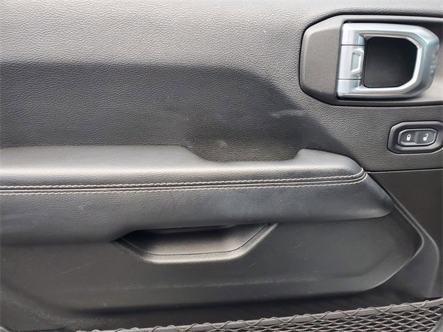 Used 2021 Jeep Wrangler Unlimited Sahara w/ Cold Weather Group image 14