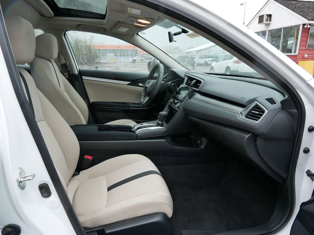 Used 2017 Honda Civic EX image 8
