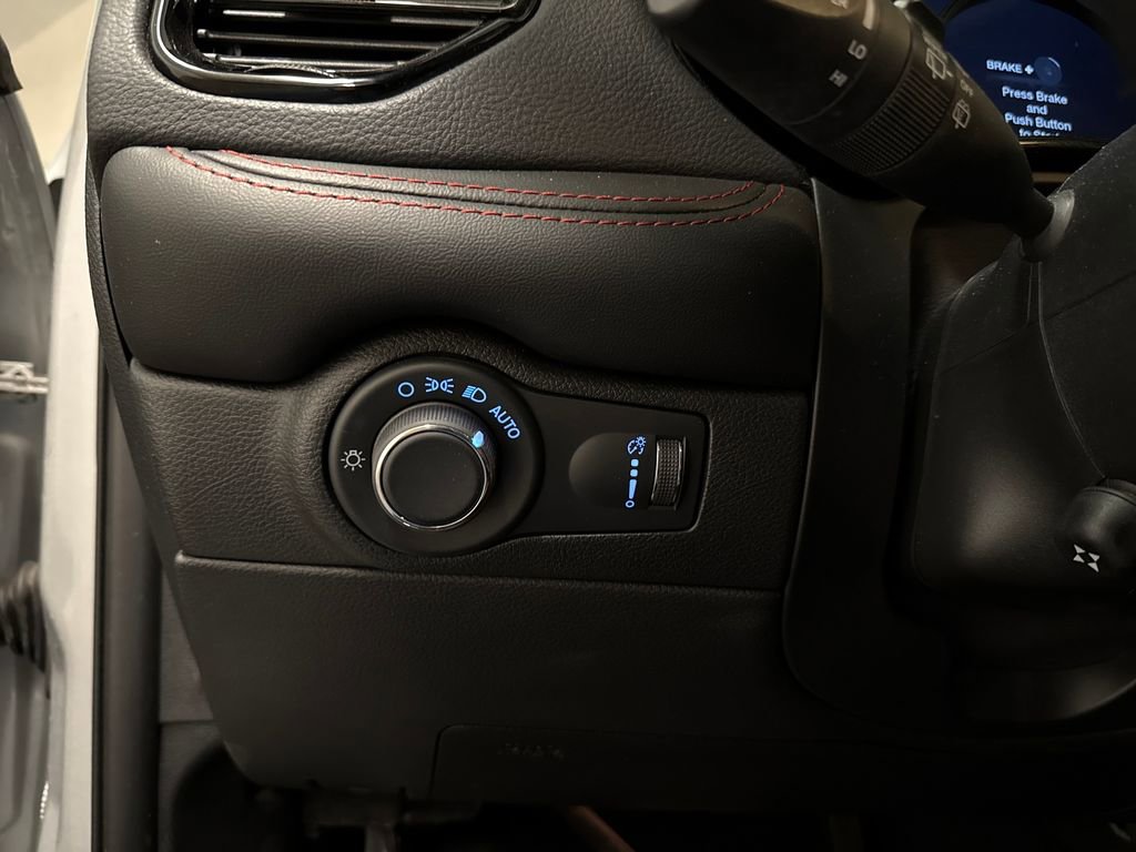 Used 2024 Dodge Durango GT image 19