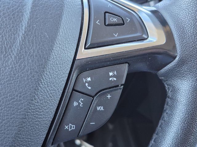 Used 2024 Ford Edge SEL image 13