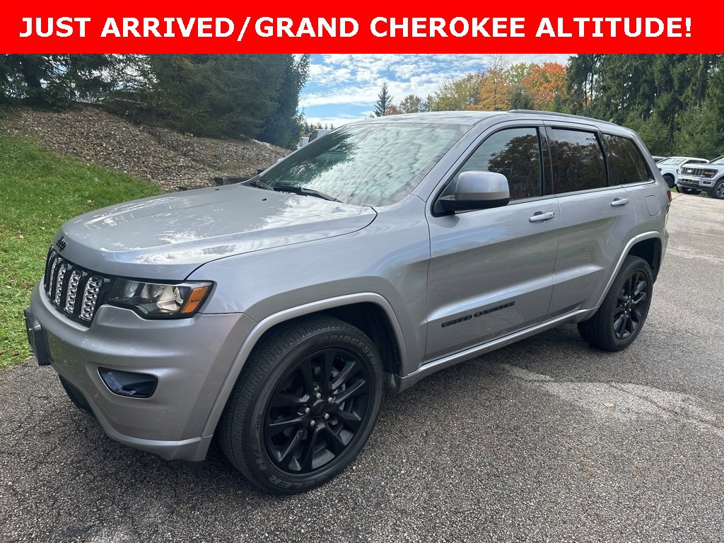 Used 2019 Jeep Grand Cherokee Altitude