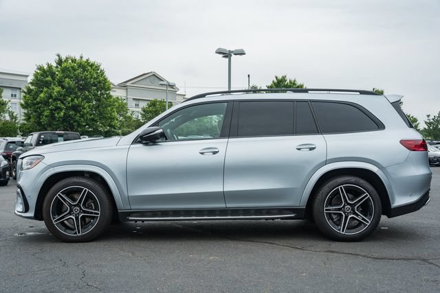 Certified 2025 Mercedes-Benz GLS 450 4MATIC image 4