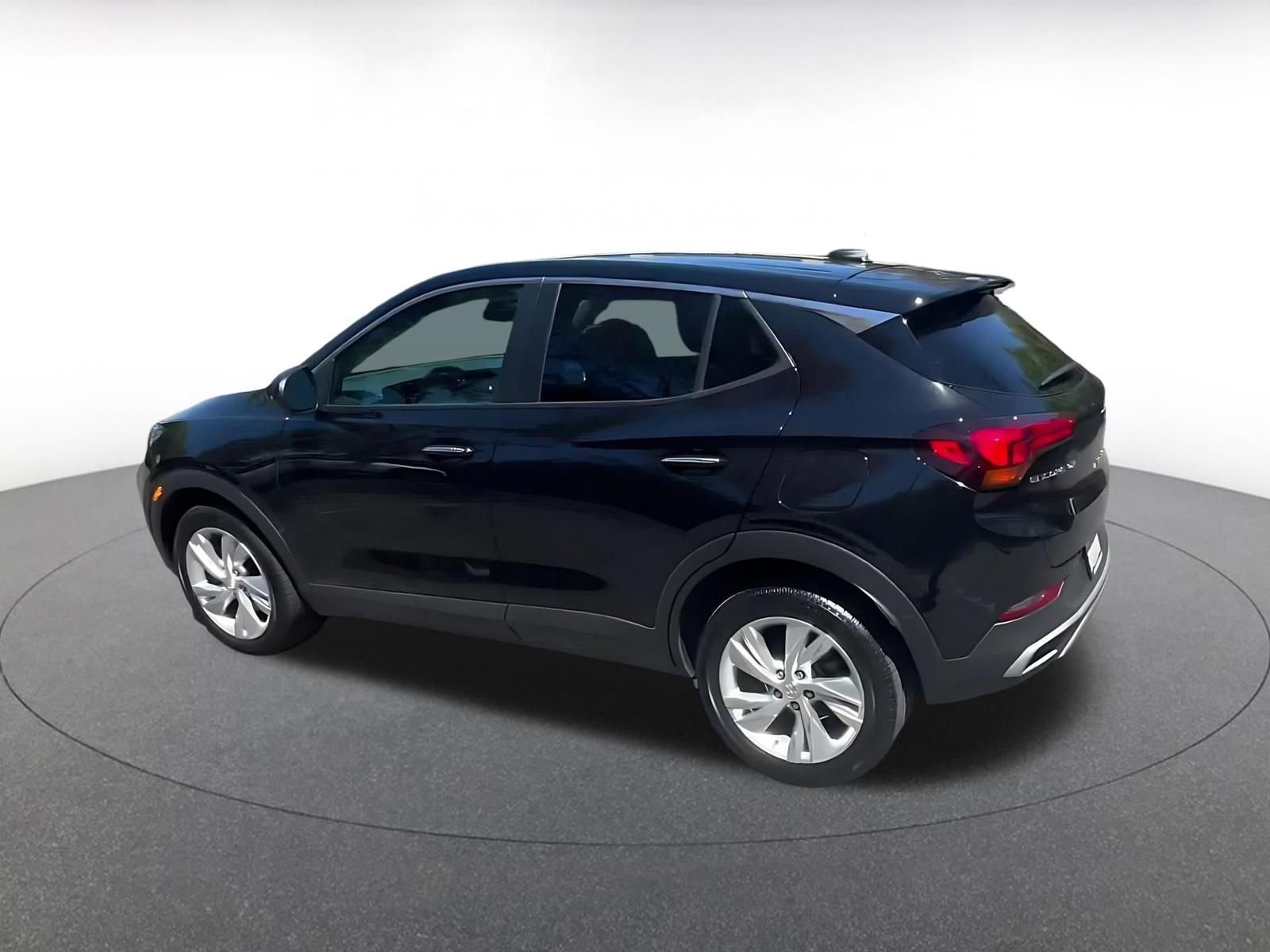 Used 2025 Buick Encore GX Preferred FWD image 9